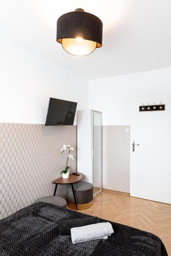 Clicktheflat Conrada Apart Rooms 바르샤바 외부 사진