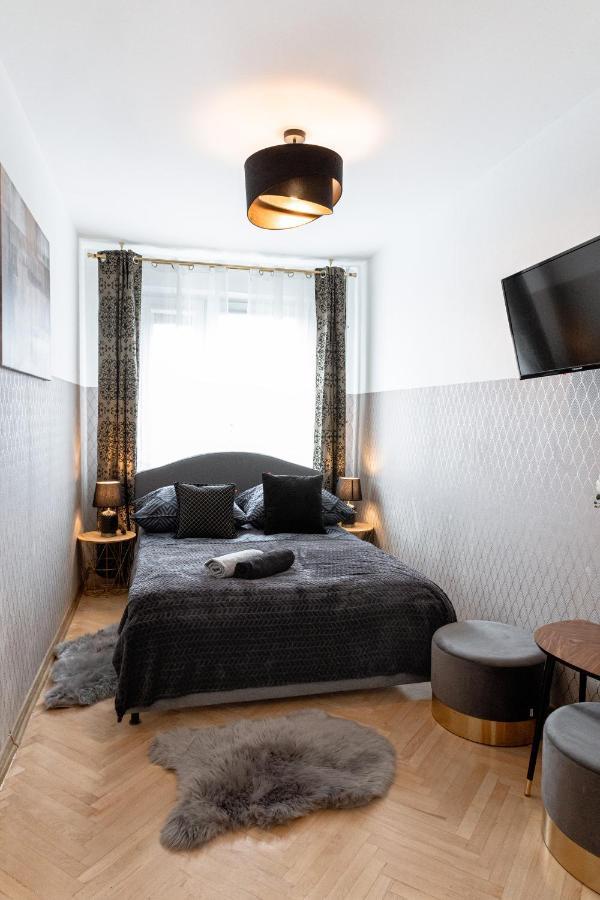 Clicktheflat Conrada Apart Rooms 바르샤바 외부 사진